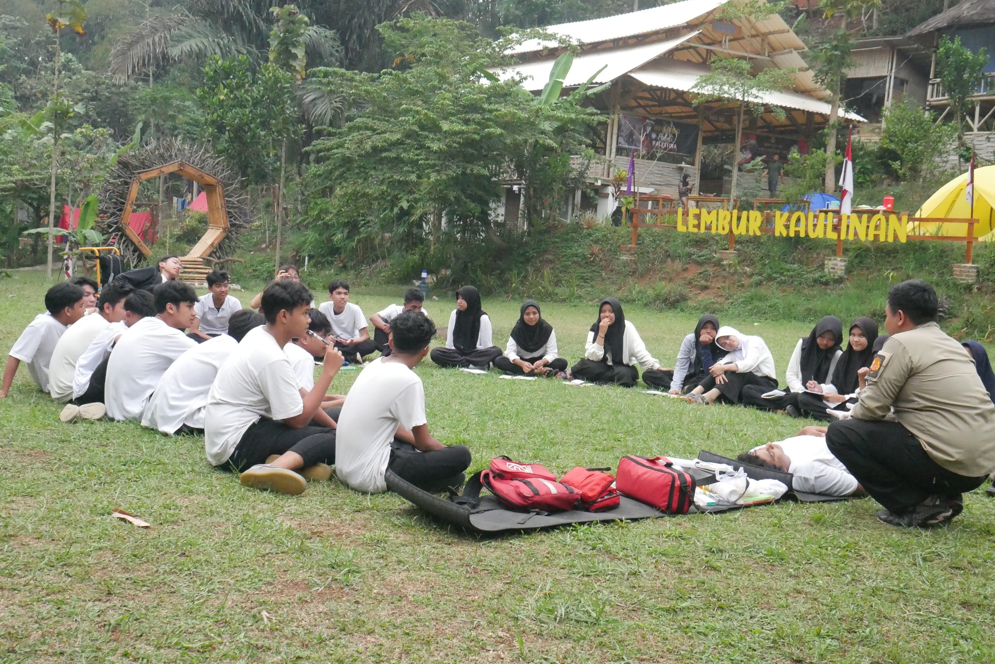 Galeri kegiatan SMA Plus Muthahhari